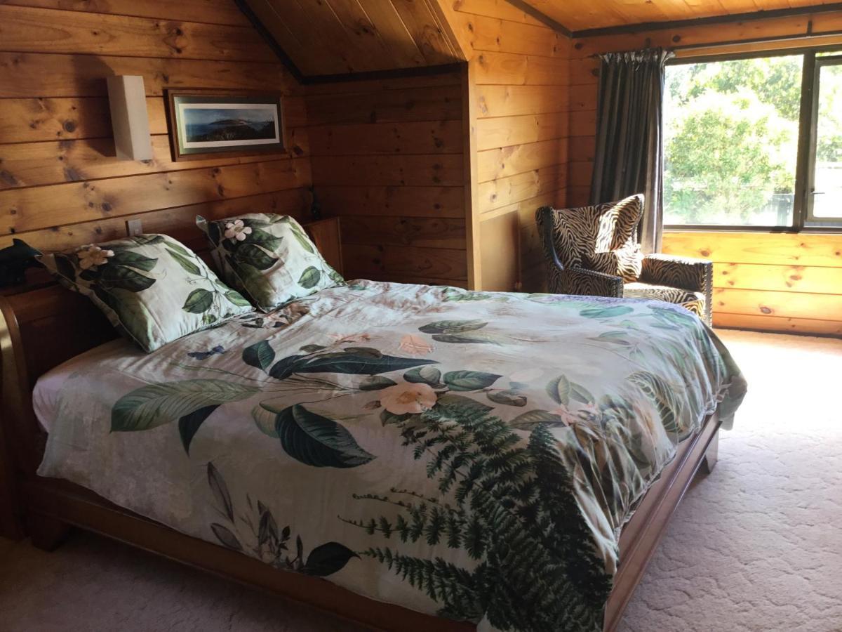 Norfolk Gardens Bed And Breakfast Te Kopuru Esterno foto