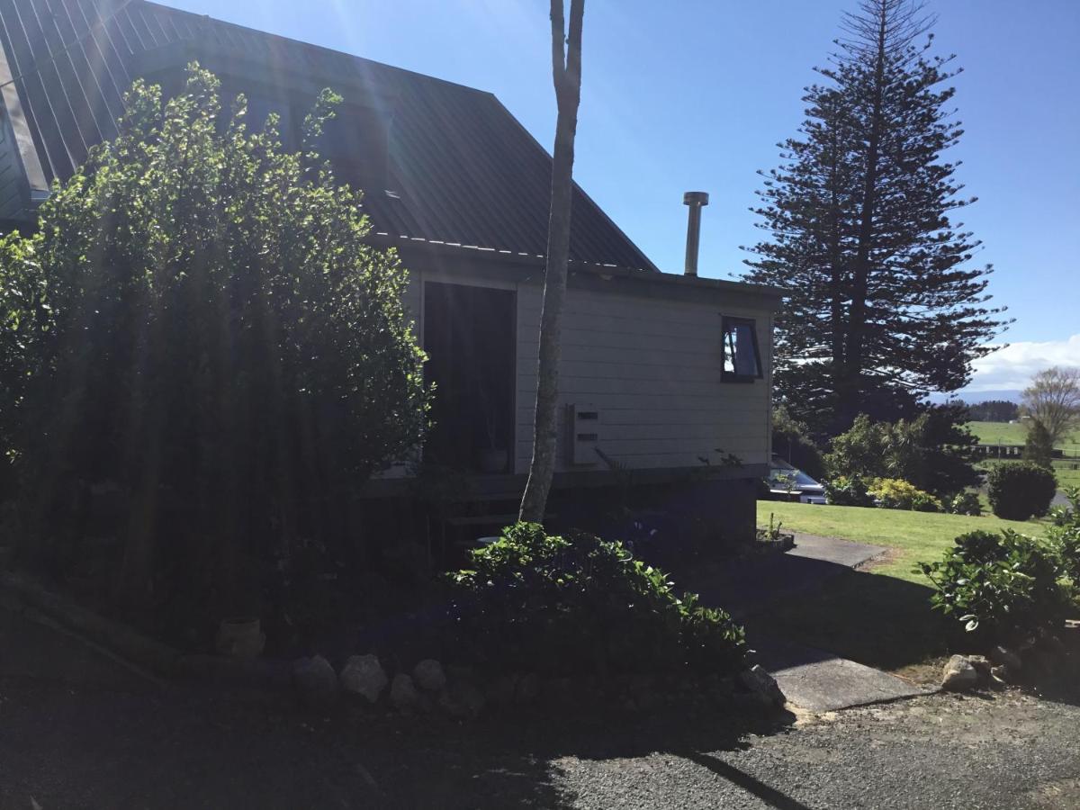 Norfolk Gardens Bed And Breakfast Te Kopuru Esterno foto